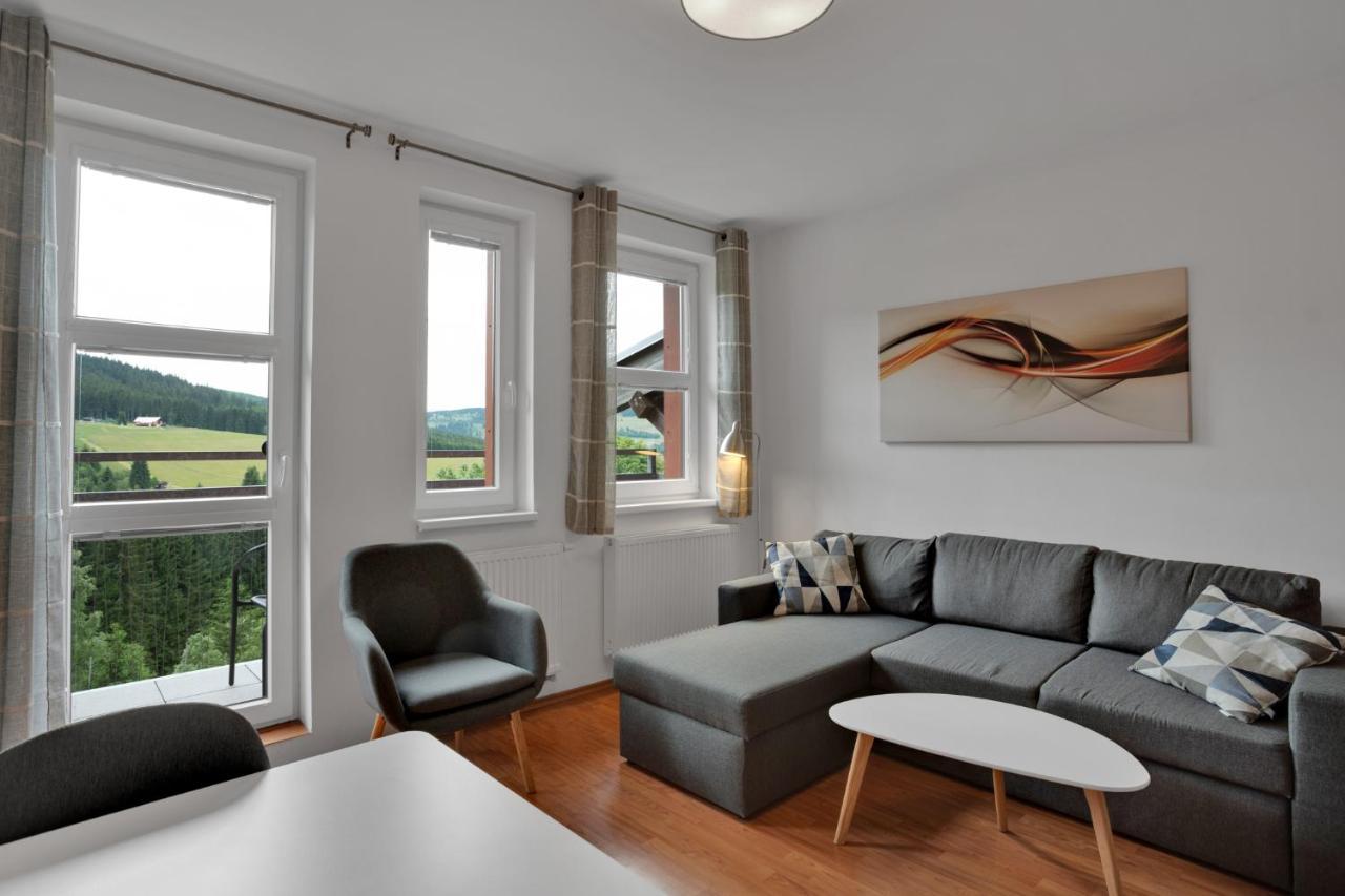 Loučná pod Klínovcem Mountain Apartment Klinovec Atomic מראה חיצוני תמונה